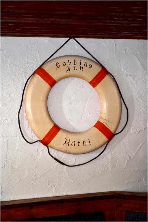 Dobbins Inn 캐릭퍼거스 외부 사진
